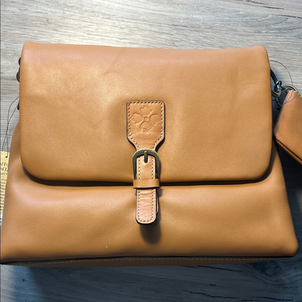 NEW- Patricia Nash Handbag in Hazelnut Brown Leather